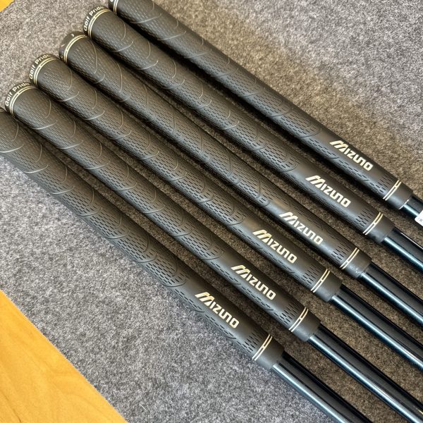 S__83722282_0 (二手) 2008 MIZUNO M-950 5-P(共6隻) 2/110093