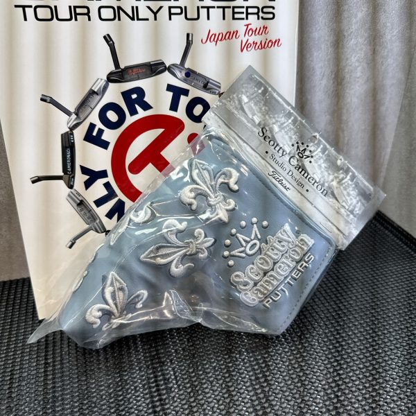 Scotty Cameron 2024 Mardi Gras White Lily Putter Headcover