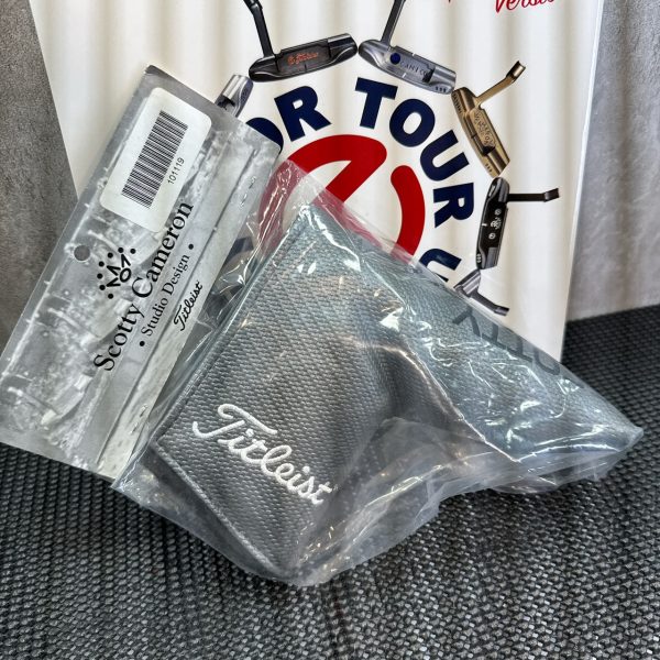 Scotty Cameron Design Milled Putters – Gray Standard Blade Headcover