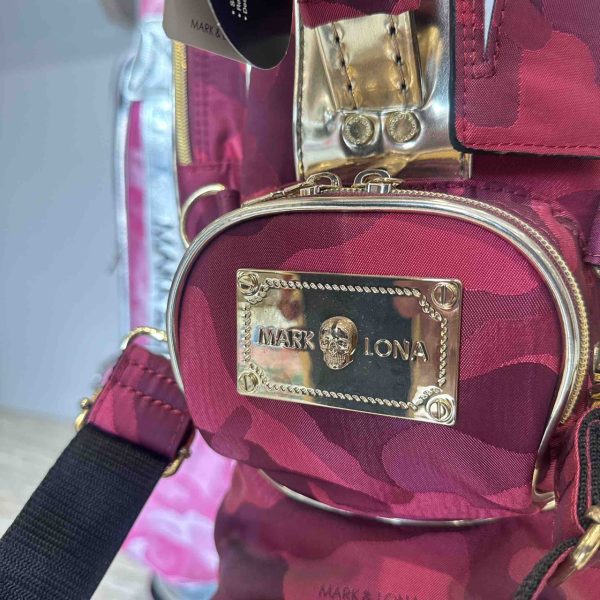 MARK & LONA Crimson Camo 皇家高爾夫球袋