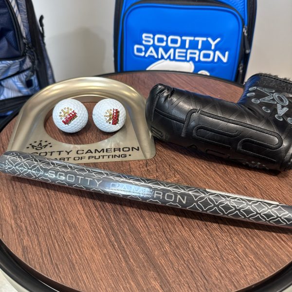 Scotty Cameron H22 Black Limited Proto Newport