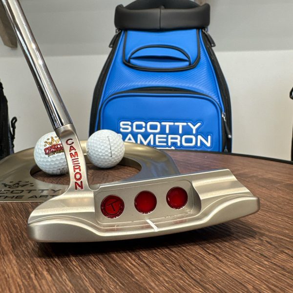 Scotty Cameron Tour Studio Select Newport 1.5 in  SSS with 20g circle T sole weights