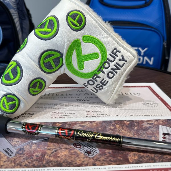 Scotty Cameron Tour Studio Select Newport 1.5 SSS 20g Circle T Putter