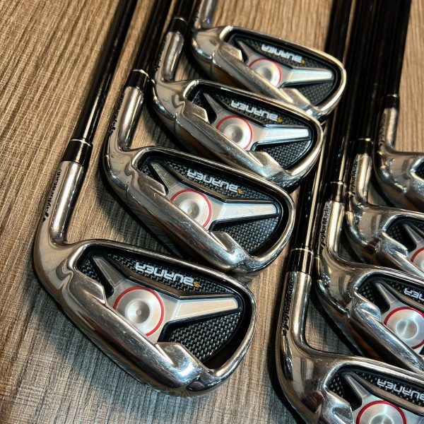售一套二手TaylorMade BURNER 新手套桿組 0001