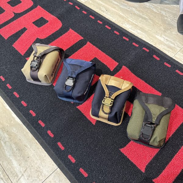 (全新) BRIEFING 測距儀收納包